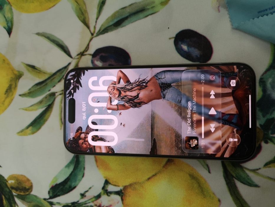 Iphone 15 pro - 256 gb como NOVO