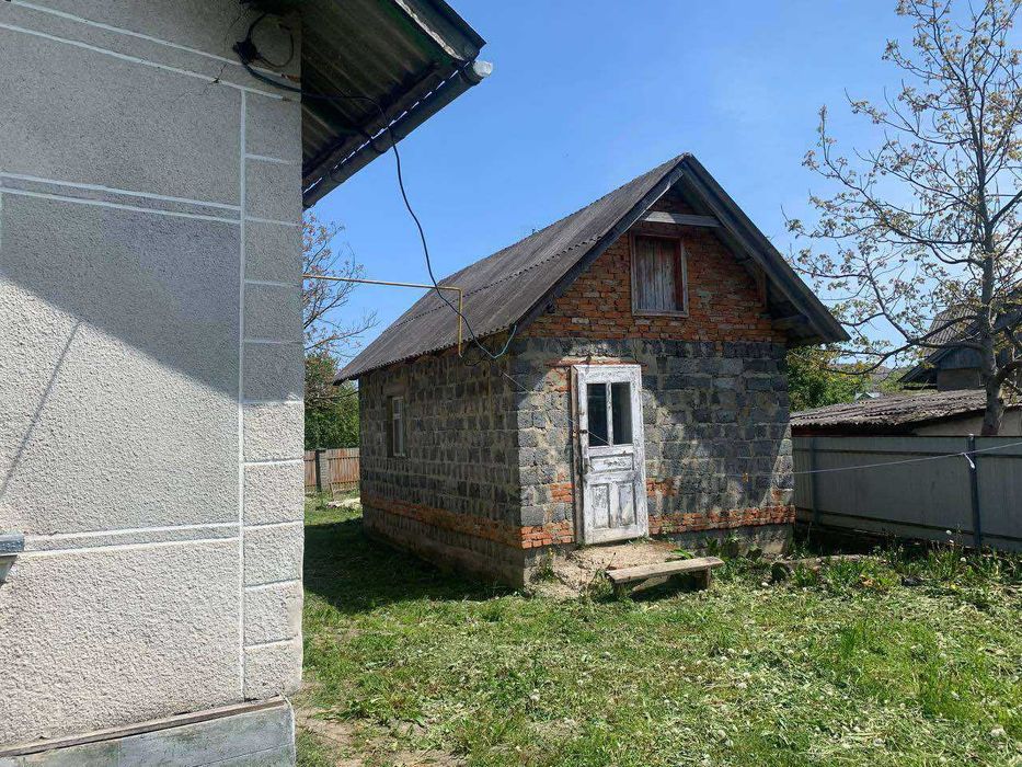 Продається будинок в с.Мединя Івано-Франківського району