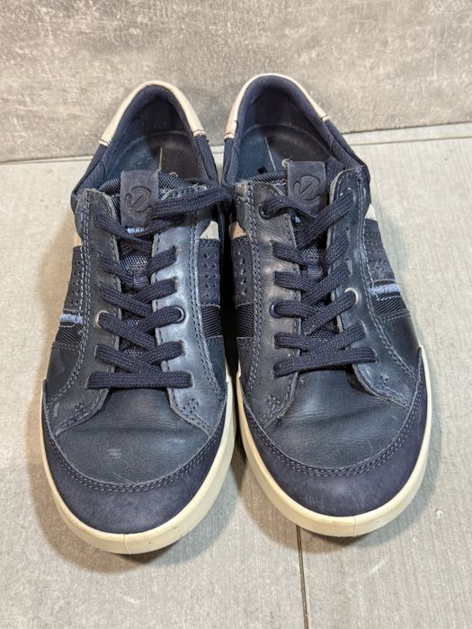 Кожаные кроссовки Ecco 42 р