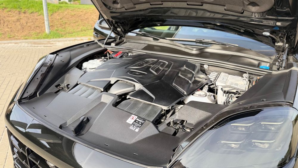 PORSCHE CAYENNE S | 2025 | 464 CV | 29.000 KM |