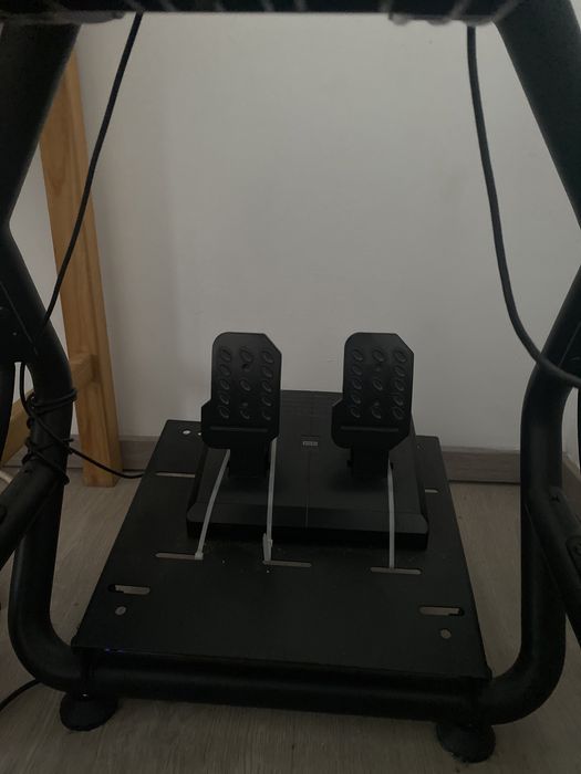 Troco volante ps4 e ps5 com cadeira por uma coluna JBL