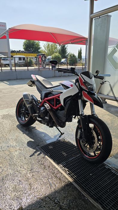 Ducati Hypermotard 821 2014
