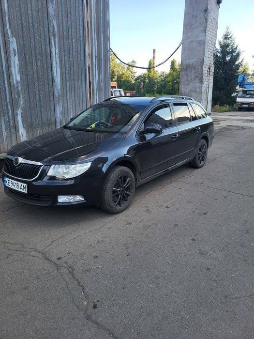 Skoda Superb 2 універсал 1.6 тді