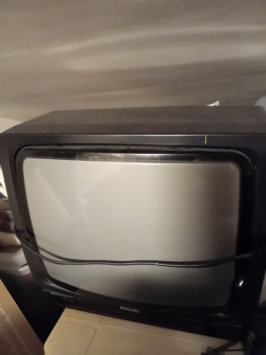 Televisions in good condition, brands: Philips and Keymat64751977236739121