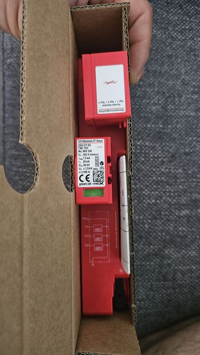 Ogranicznik przepięć Dehn 909330 B2 TNC 255