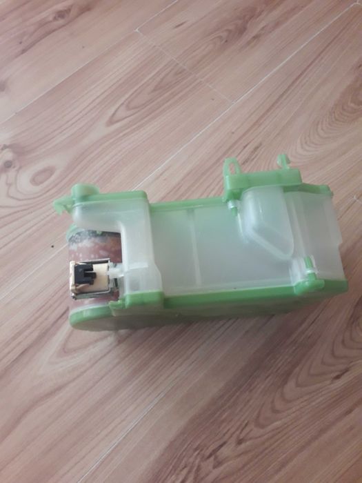 Zasobnik na sól do zmywarki