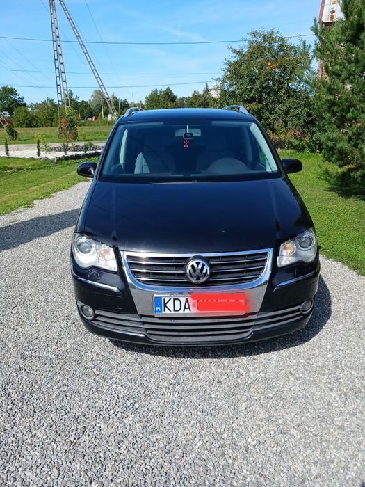 VW Touran 2.0 tdi. 170 KM. Hak.
