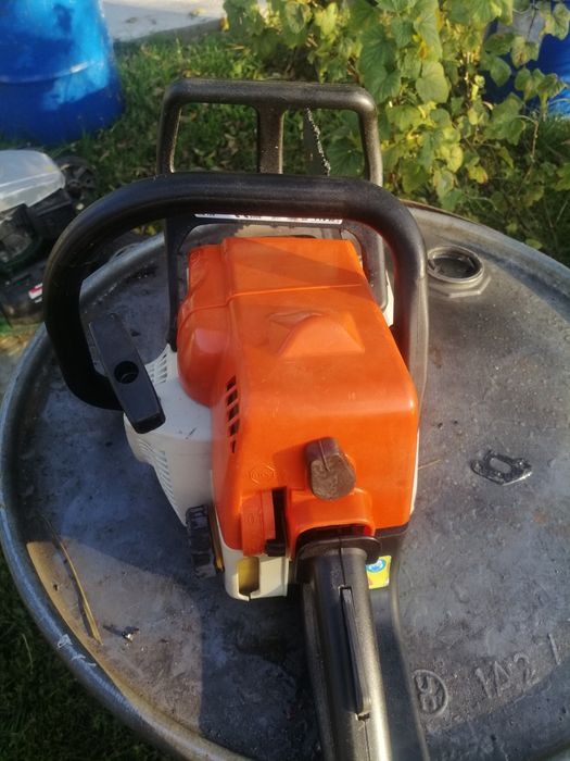 Pila pilarka Stihl 180