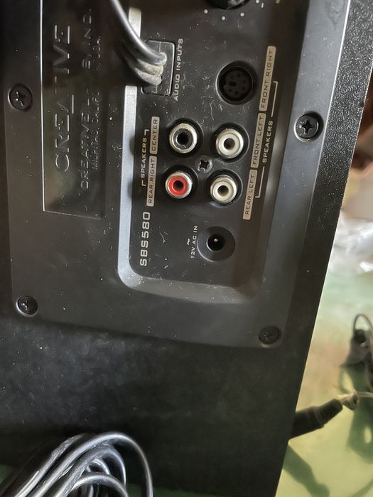 Sistema de som Creative SBS 580