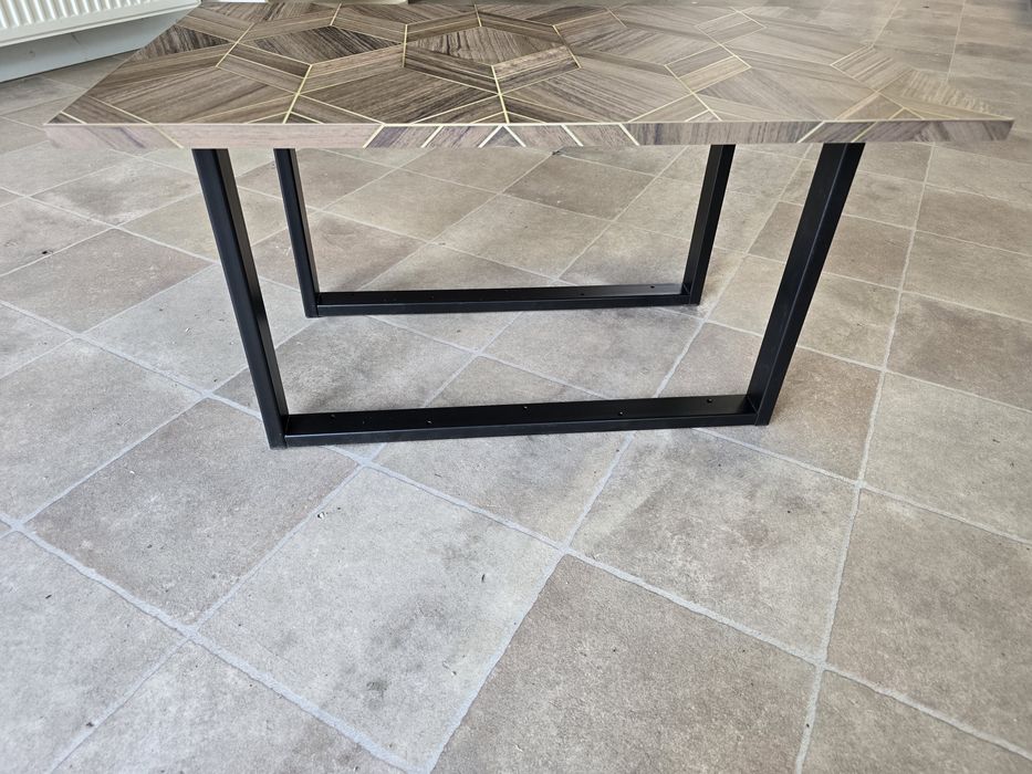 Stolik Stół Ława Sziedzisko