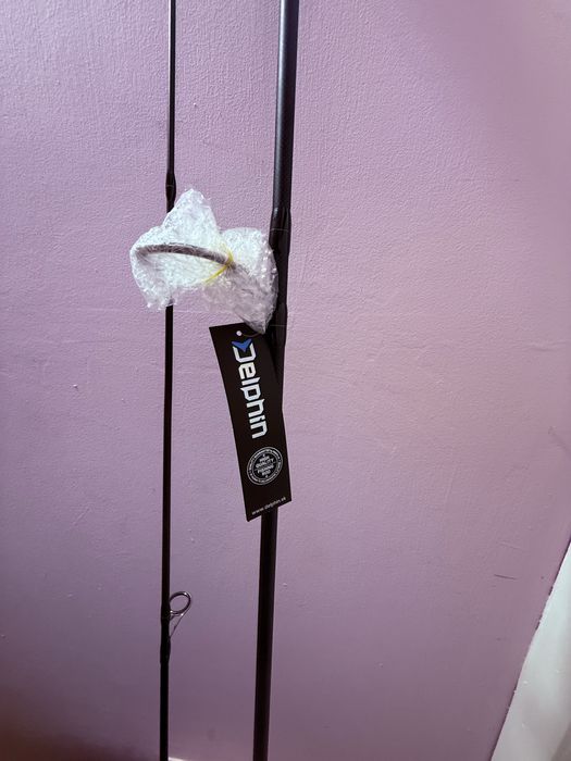 Sprzedam wędke Karpiową Dephin  360 cm .3.00 lbs  2 skład