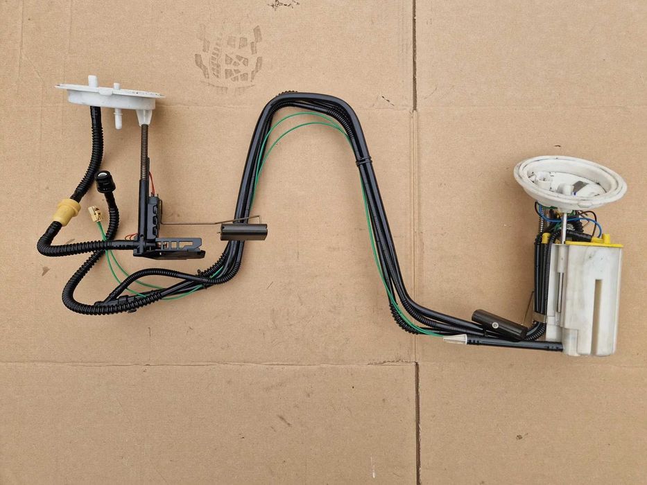 Pompa paliwa e60 e61 530d 525d 520d 535d pływak w baku gwarancja wysył