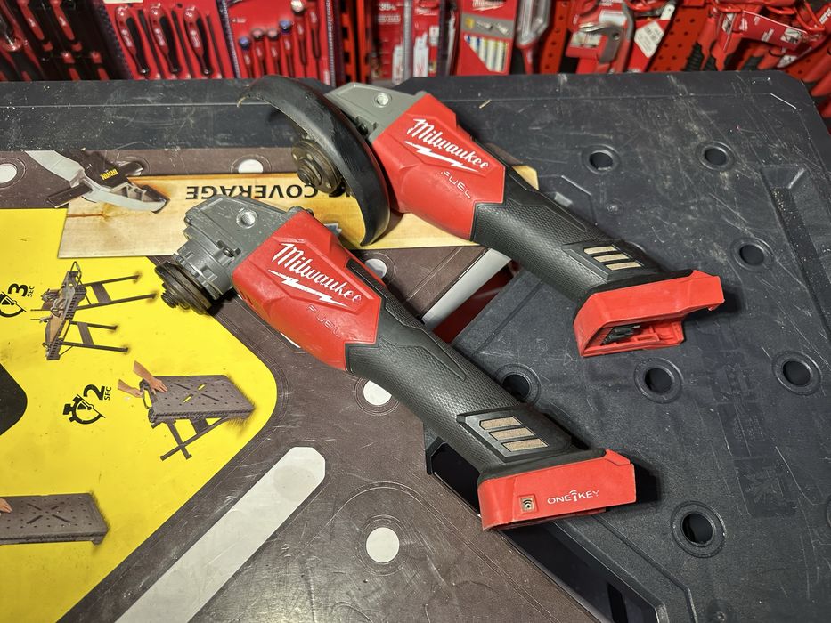 Болгарка (кутова шліфувальна) Milwaukee M18 ONEFSAG125XB Шліфмашина кутова акумуляторна MILWAUKEE M18 ONEFSAG125XB-0X, Ø125мм