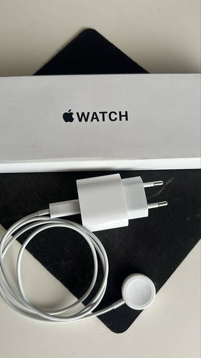 Apple Watch SE (Gen 2) 44mm