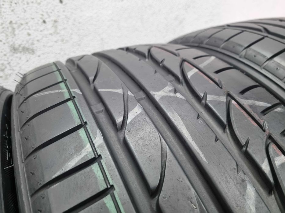 235/40/19 96W Bridgestone Potenza S001