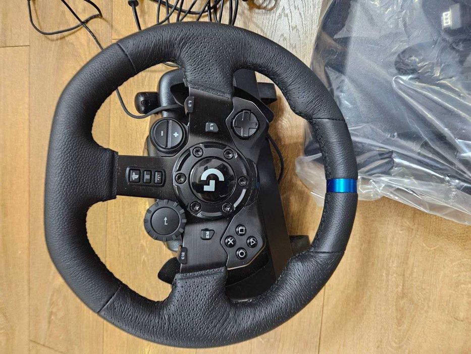 Симулятор кермо Logitech G923 SE