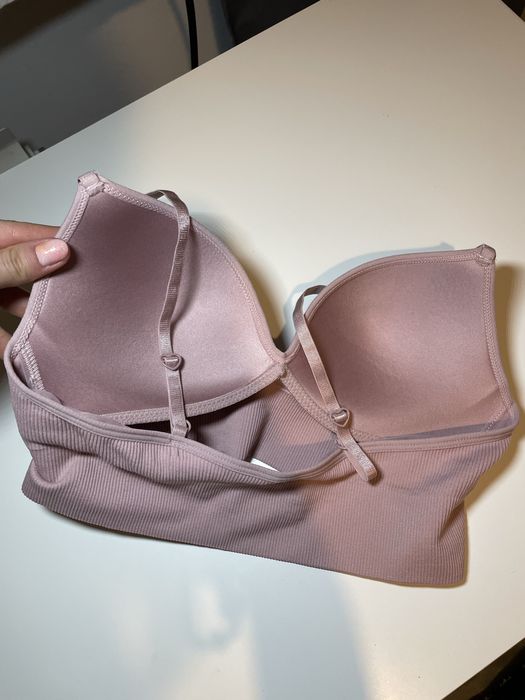 Viralowy stanik Pepco różowy M