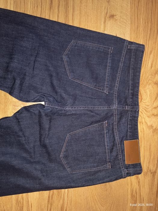 Oryginalne Spodnie Hugo Boss Jeans W35L34 Ideał klasyk