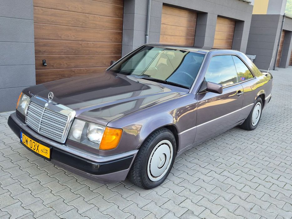 Mercedes-Benz W124