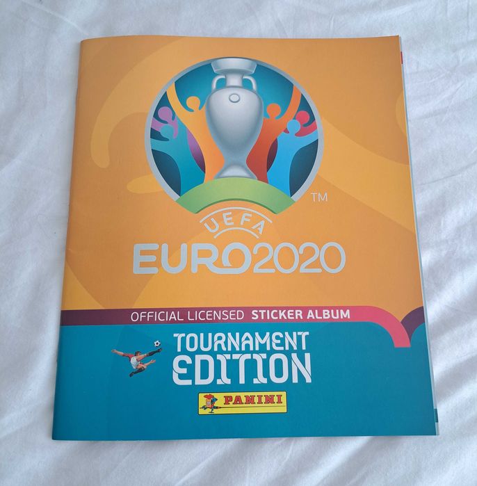 Caderneta Euro 2020 - Nova - Sem cromos colados - Panini