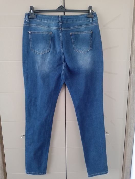 Jeansy rurki damskie 48/50