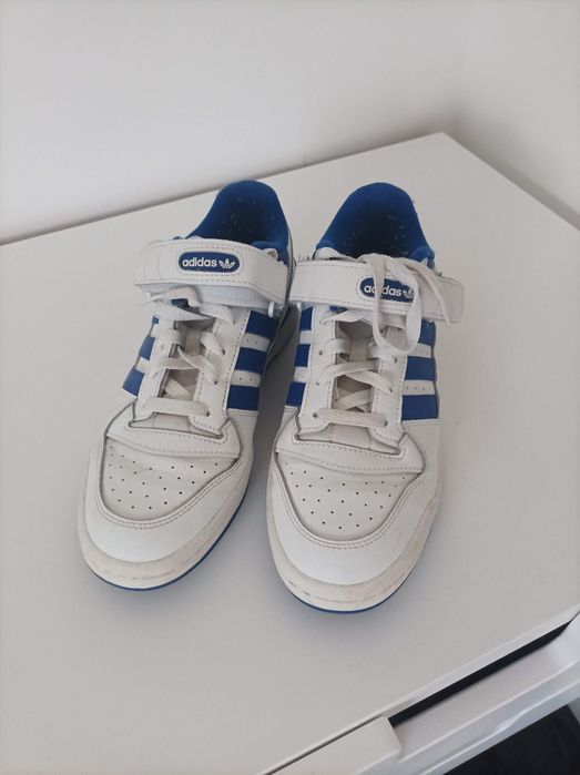 Tênis Adidas em muito bom estado