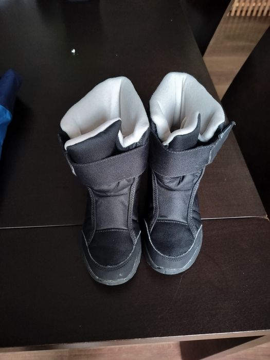Vendo botas para neve