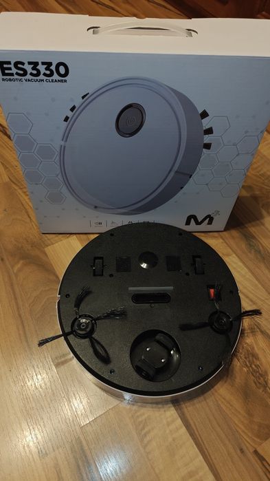 Odkurzacz automatyczny ES330