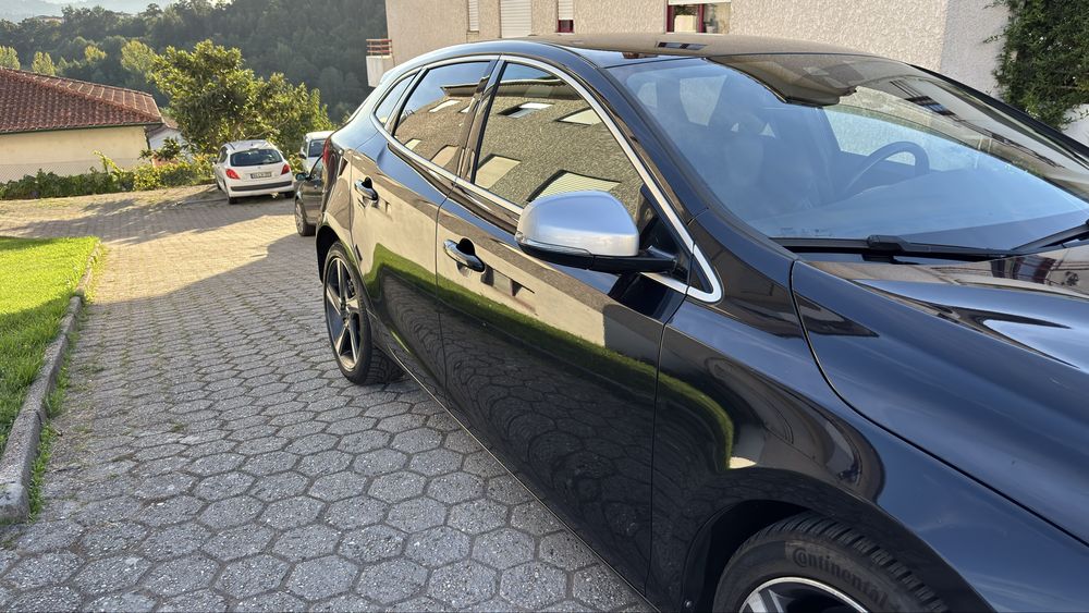 Volvo V40 D2 Rdesign
