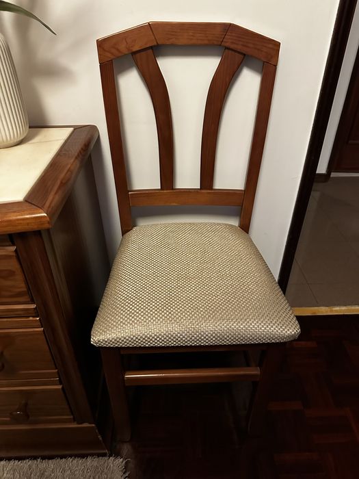 Cómoda + mesas de cabeceira + cadeira