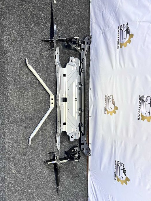 Bmw G20 G22 G26 планка розпорка окуляр Кронштейн фари Панелі передньої