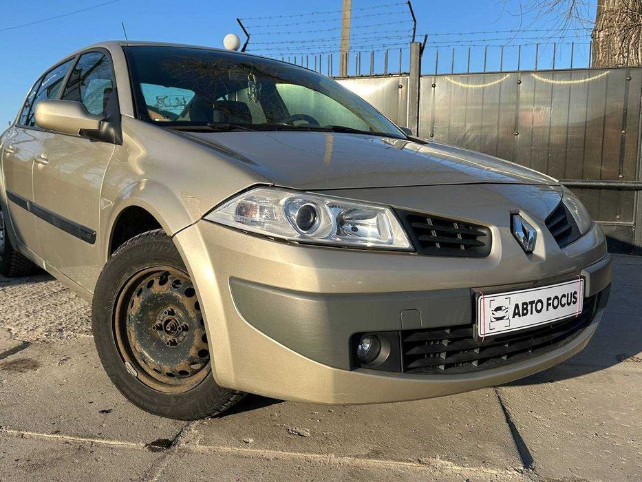 Renault Megane 2006 1.4 Бензин МКПП