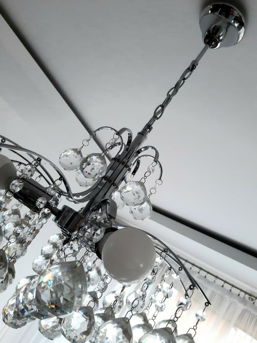 Żyrandol kryształowy