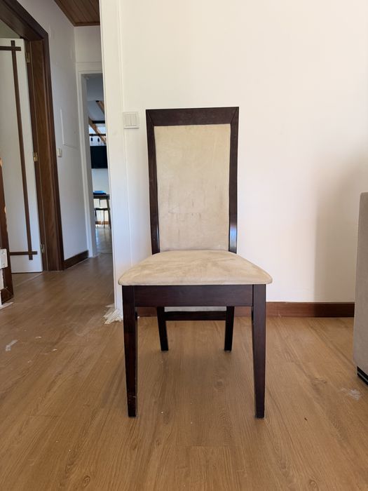 Cadeiras de sala de ja tar