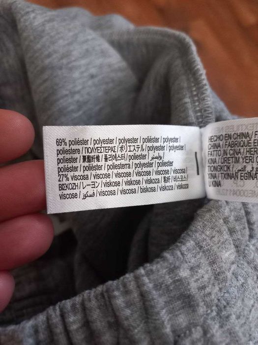 Мішкуваті штани bershka оверсайз унісекс