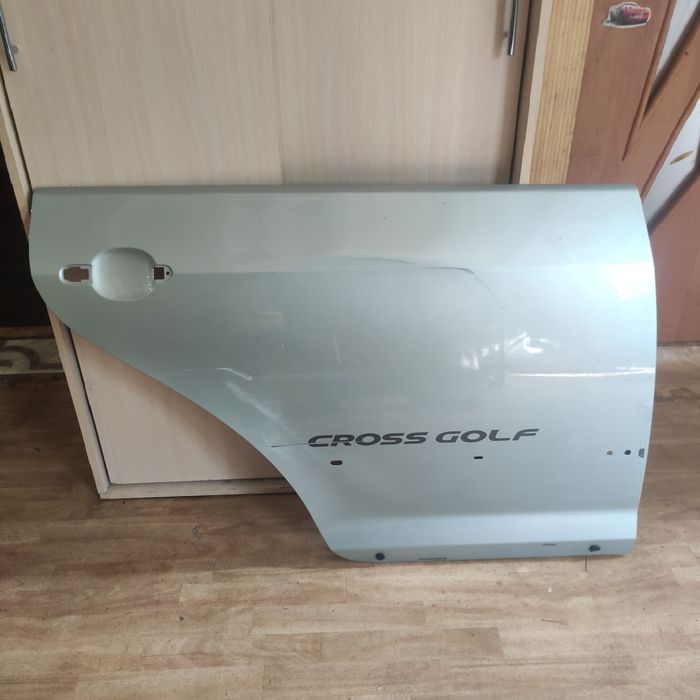 Двері задні праві Volkswagen Golf Plus Cross Golf