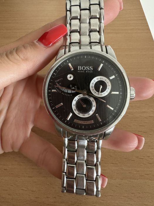 Продам годинник Hugo Boss з браслетом із нержавіючої сталі
