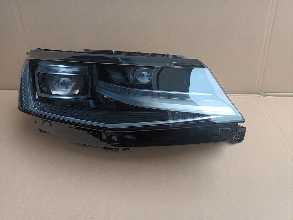 Lampa Przednia Prawa Volkswagen T7 IQ LIGHT 7T1.941.082E