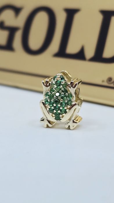 Złoty charms żabka próba 585 14k
