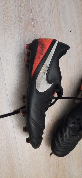 Buty korki piłkarskie Nike