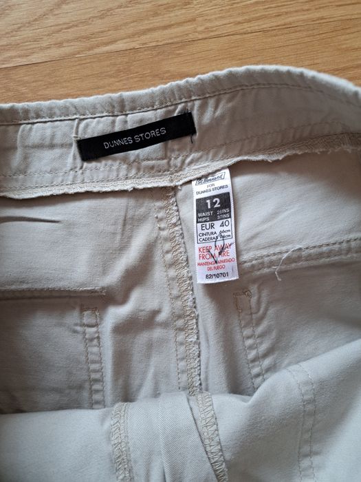 Spodnie beżowe szerokie Dunnes Stores r.40