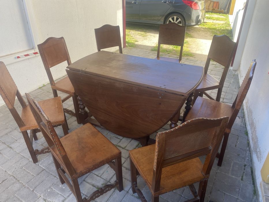 Mesa sala jantar com 8 cadeiras
