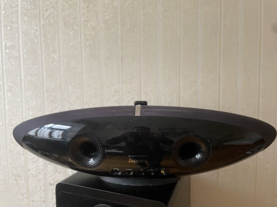 bowers wilkins zeppelin air - купити аудіотехніку - Ціна на OLX.ua