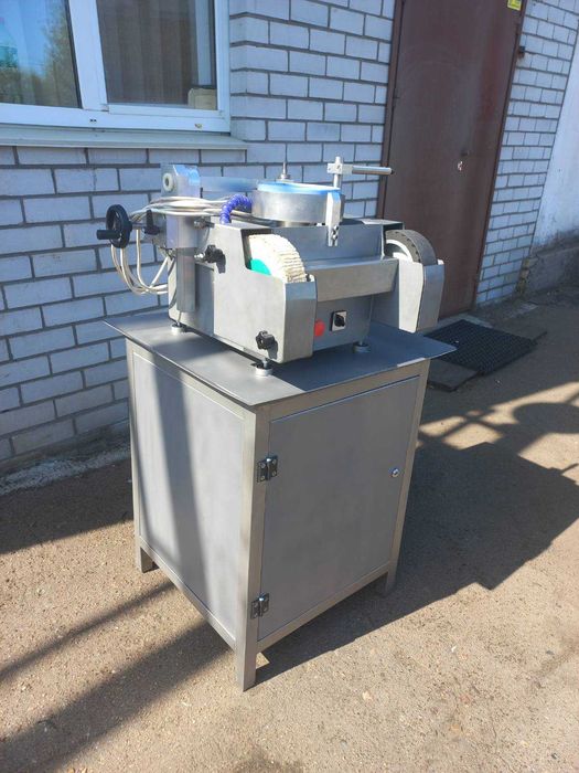 Продаю заточувальну  KNECHT S 200