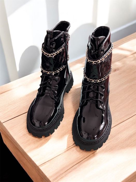 36 Sklep Nowe botki damskie lakierowane SE227-1