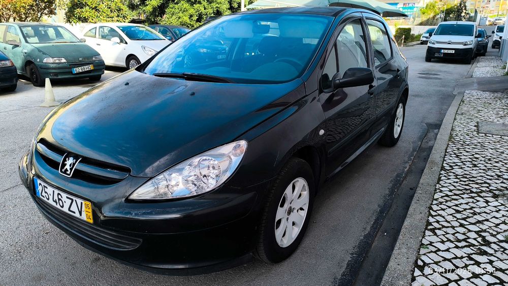 Peugeot 307 1.4 16V AC em muito bom estado geral