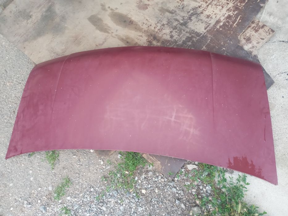 Продам капот газель старого зразку.