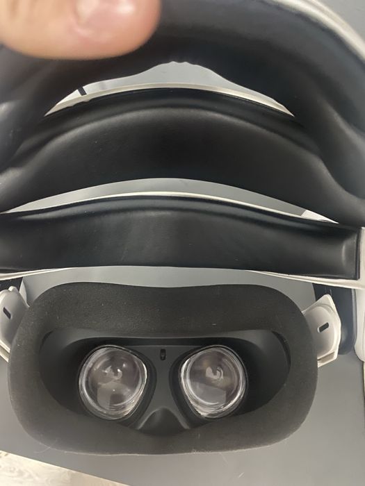 Oculus meta quest 2 reszta w opisie.