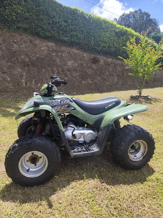 Moto 4 criança KYMCO Maxxer 90cc