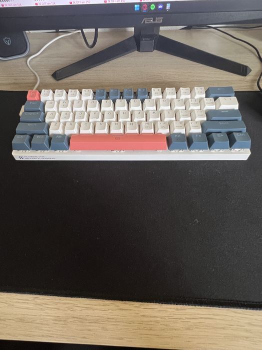 teclado mecanico 60% red switch